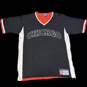 Chicago Bulls Champion Vintage
1990s Official Shooting Shirt Jersey
Men's Medium
